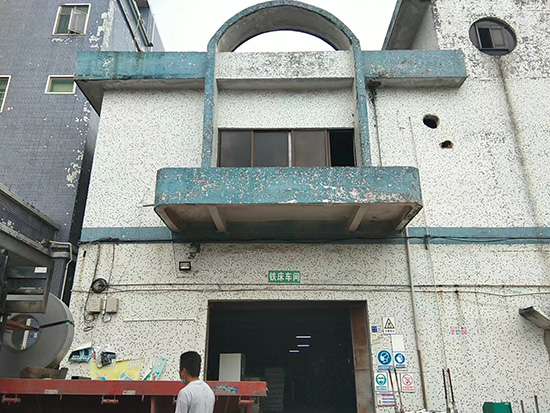 你見(jiàn)過(guò)鐵架床生產(chǎn)車(chē)間嗎？
